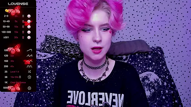Snapshot of Angel_Julles chatting on 5, 4, 2026 Angel Julles online show from 5, 4, 2026