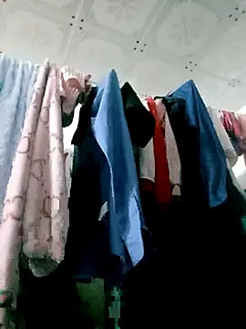 Elina 99 online show from 6, 11, 2025