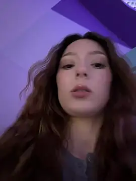 Snapshot of LilluKatten chatting on 21, 4, 2026 LilluKatten online show from 21, 4, 2026