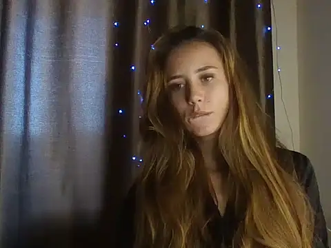 MyLittle Flame online show from 17, 5, 2026
