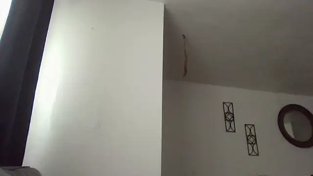 Snapshot of prettylildes chatting on 19, 11, 2025 prettylildes online show from 19, 11, 2025