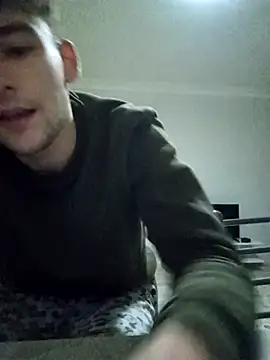 yasinesra757  online show from 2, 4, 2026