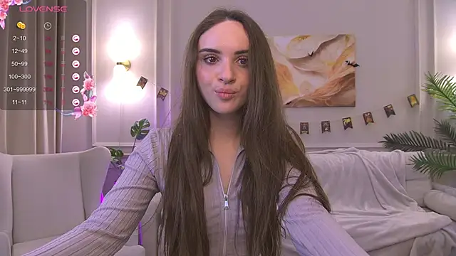 Snapshot of AlineFisher_ chatting on 6, 11, 2025 AlineFisher online show from 6, 11, 2025