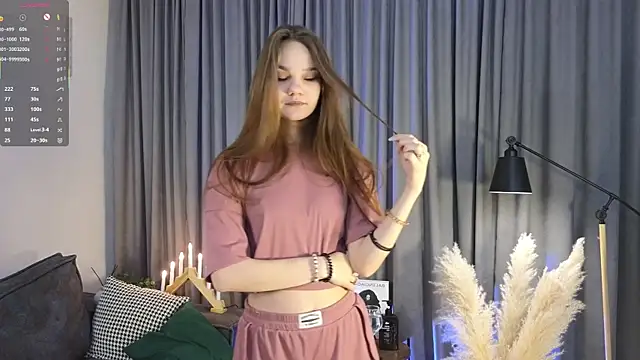 KarlaMagnett online show from 4, 12, 2025