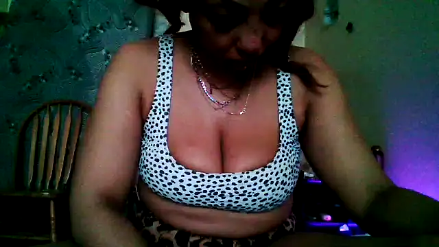 Snapshot of Juicyapplecandy chatting on 24, 6, 2026 Juicyapplecandy online show from 24, 6, 2026