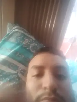 Snapshot of yeisonren99 chatting on 18, 11, 2025 yeisonren99 online show from 18, 11, 2025