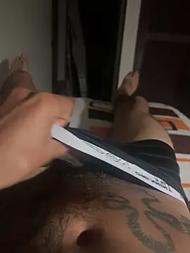 Snapshot of tevoyagustar69 chatting on 1, 3, 2026 tevoyagustar69 online show from 1, 3, 2026