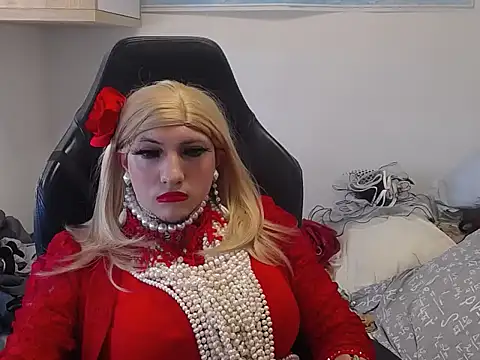 VanesaCrossic online show from 10, 7, 2026