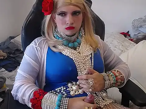 VanesaCrossic online show from 15, 7, 2026
