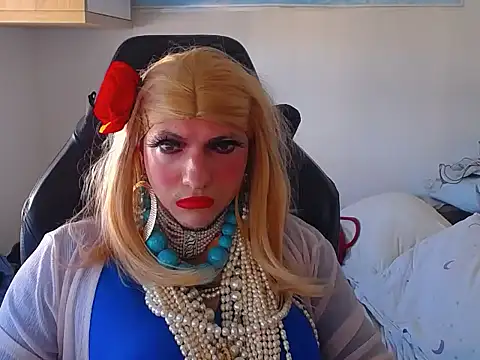 VanesaCrossic online show from 19, 7, 2026