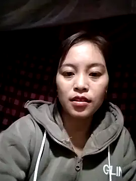 Snapshot of Alice-567 chatting on 18, 11, 2025 Alice-567 online show from 18, 11, 2025