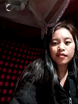 Snapshot of Alice-567 chatting on 16, 12, 2025 Alice-567 online show from 16, 12, 2025