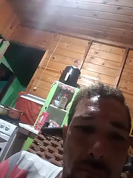 Guilherme30oliv online show from 28, 2, 2026