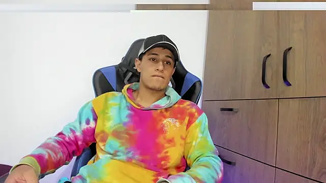 dorman boy online show from 22, 12, 2025