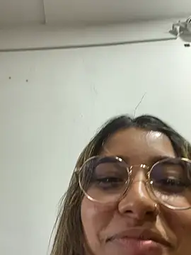 liahot69 online show from 4, 6, 2026