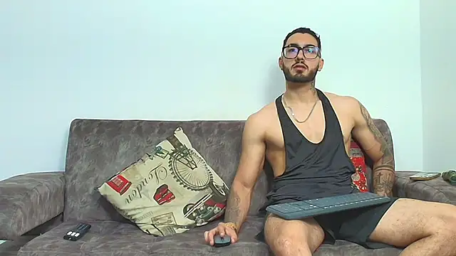 thebadboys05 online show from 21, 2, 2026