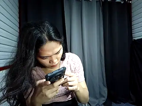 xwildflowerx online show from 23, 11, 2025