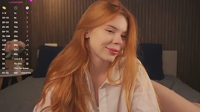 foxyriss online show from 2, 12, 2025