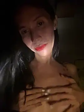 Snapshot of bellaUtops chatting on 15, 3, 2026 bellaUtops online show from 15, 3, 2026