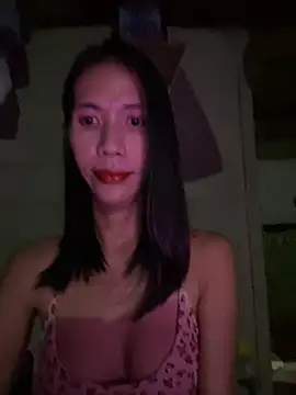 Snapshot of bellaUtops chatting on 15, 3, 2026 bellaUtops online show from 15, 3, 2026