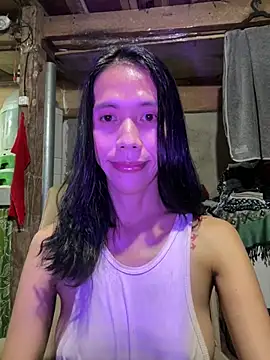 Snapshot of bellaUtops chatting on 6, 4, 2026 bellaUtops online show from 6, 4, 2026