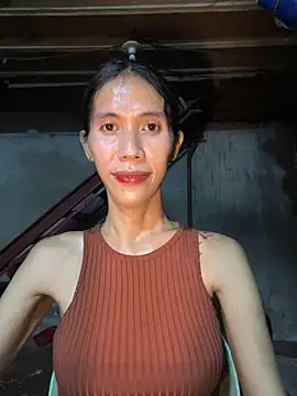 Snapshot of bellaUtops chatting on 18, 4, 2026 bellaUtops online show from 18, 4, 2026