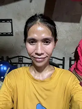 Snapshot of bellaUtops chatting on 20, 4, 2026 bellaUtops online show from 20, 4, 2026