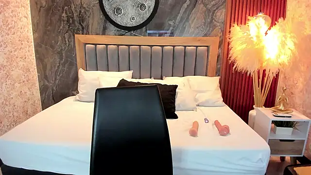 Snapshot of Valery_Shadey chatting on 15, 12, 2025 Valery Shadey online show from 15, 12, 2025