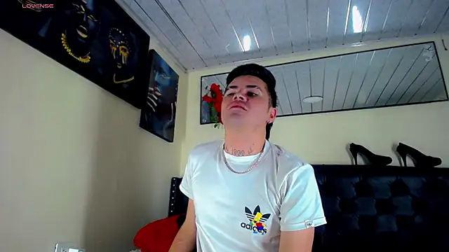 Sebastian Loaiza online show from 6, 11, 2025