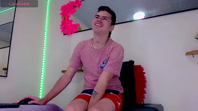 Sebastian Loaiza online show from 15, 12, 2025