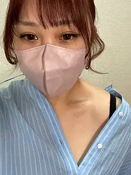 Snapshot of reika33 chatting on 23, 3, 2026 reika33 online show from 23, 3, 2026