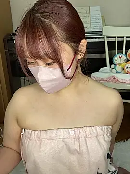 Snapshot of reika33 chatting on 29, 3, 2026 reika33 online show from 29, 3, 2026