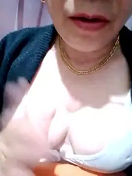 small-house123 online show from 20, 12, 2025