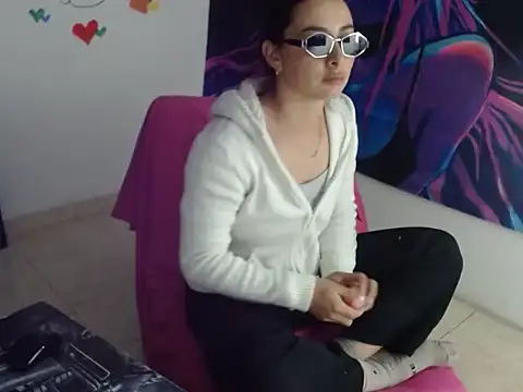 NathyMilf  online show from 7, 11, 2025