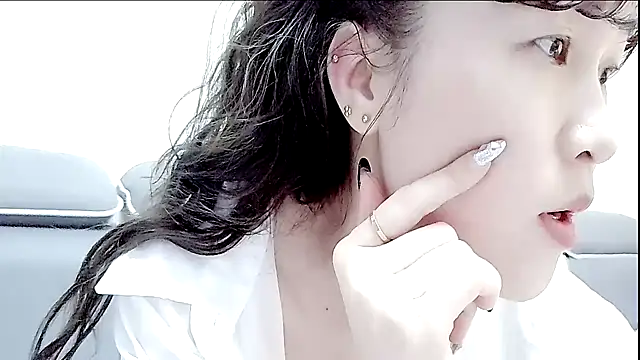 lookbyby online show from 19, 1, 2026