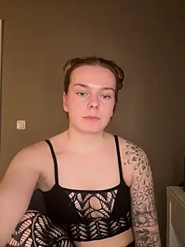 Snapshot of LisaFreierxx chatting on 27, 2, 2026 LisaFreierxx online show from 27, 2, 2026