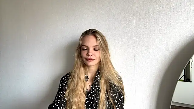 SweetAmelia69 online show from 4, 11, 2025