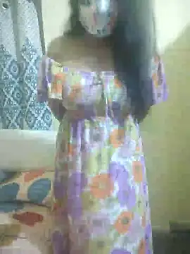 Snapshot of mouni499 chatting on 22, 12, 2025 mouni499 online show from 22, 12, 2025