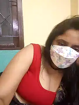 Snapshot of mouni499 chatting on 6, 1, 2026 mouni499 online show from 6, 1, 2026