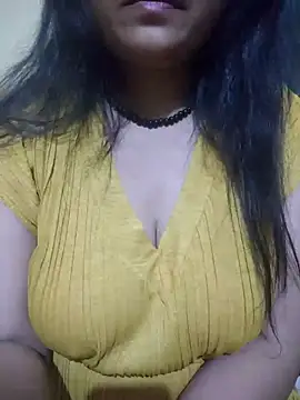 Snapshot of mouni499 chatting on 7, 1, 2026 mouni499 online show from 7, 1, 2026