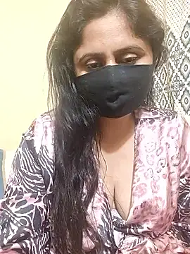 Snapshot of mouni499 chatting on 2, 2, 2026 mouni499 online show from 2, 2, 2026