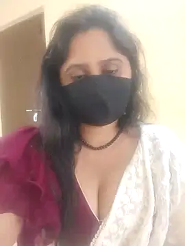 Snapshot of mouni499 chatting on 3, 2, 2026 mouni499 online show from 3, 2, 2026