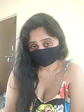 Snapshot of mouni499 chatting on 4, 2, 2026 mouni499 online show from 4, 2, 2026