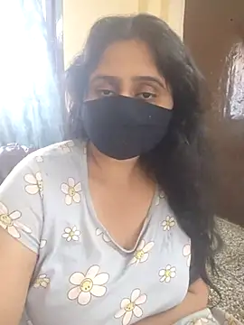 Snapshot of mouni499 chatting on 4, 3, 2026 mouni499 online show from 4, 3, 2026