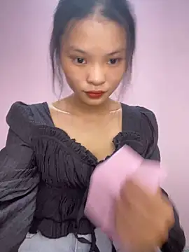 lung-linh online show from 13, 11, 2025