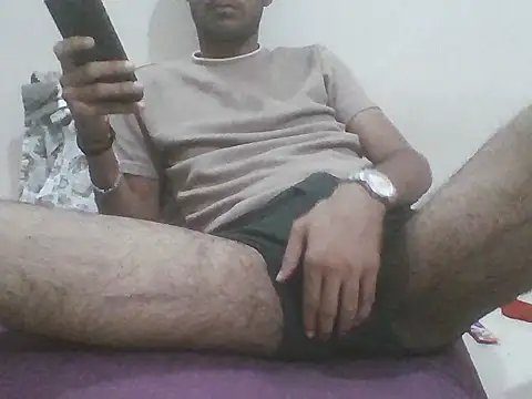 Snapshot of Bull_Dick_69 chatting on 2, 5, 2026 Bull Dick 69 online show from 2, 5, 2026