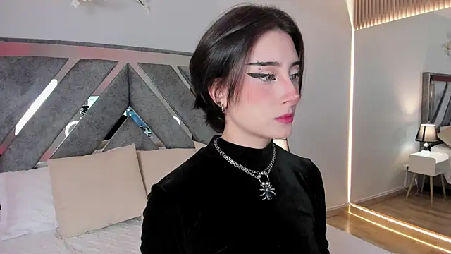 Snapshot of EmmaCollins___ chatting on 25, 11, 2025 EmmaCollins online show from 25, 11, 2025