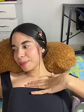 Snapshot of Milleradhara24 chatting on 7, 3, 2026 Milleradhara24 online show from 7, 3, 2026