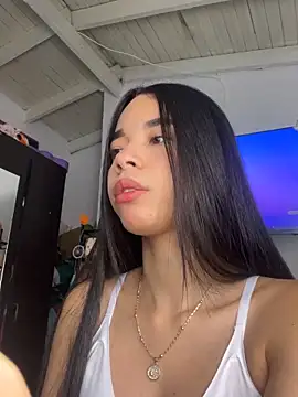 Snapshot of Milleradhara24 chatting on 10, 3, 2026 Milleradhara24 online show from 10, 3, 2026