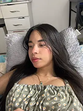 Snapshot of Milleradhara24 chatting on 28, 3, 2026 Milleradhara24 online show from 28, 3, 2026